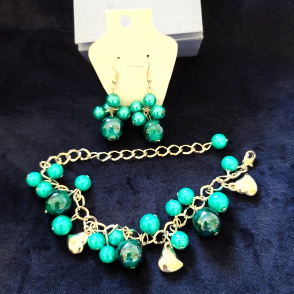 Turquoise & Silver Hearts bracelet & earrings set